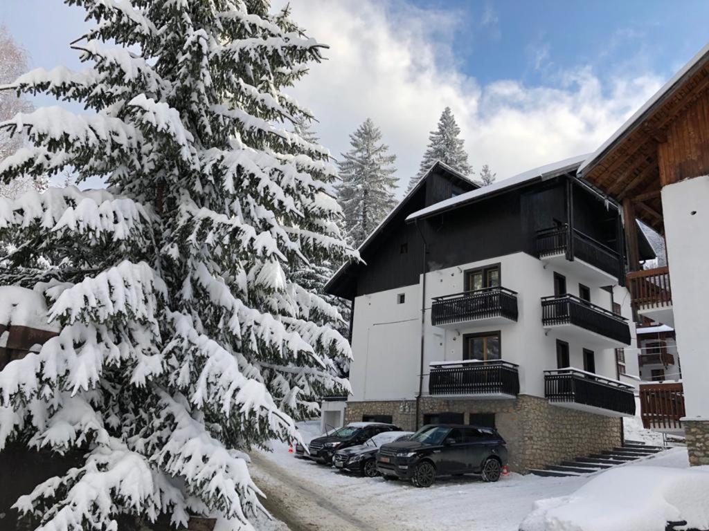 Montana Residence Poiana Brasov Εξωτερικό φωτογραφία